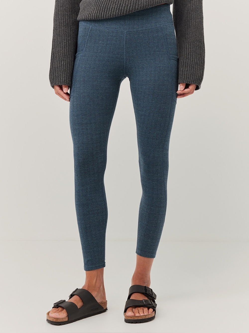 ‼️NWOT: Pact Organic Blue Textured Pocket Leggings - M